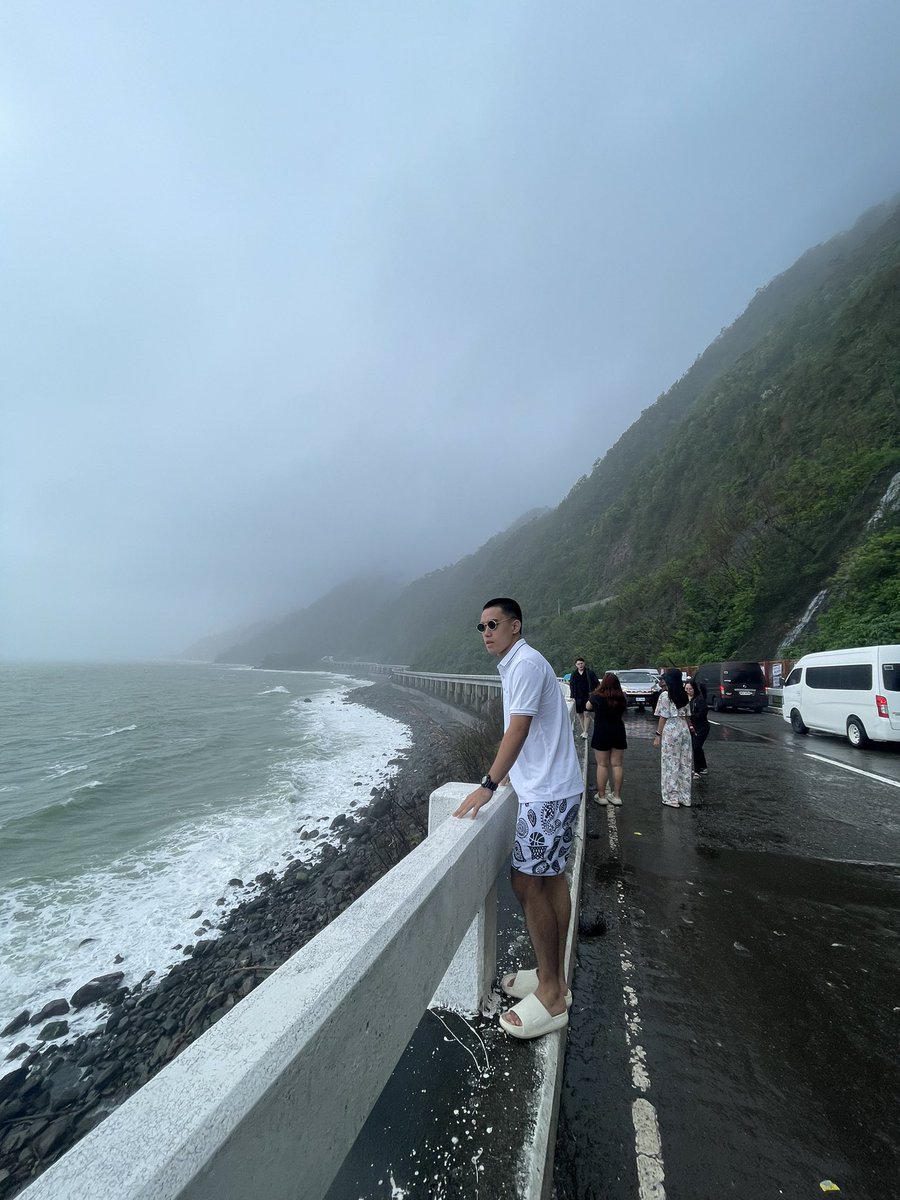 stphn151's tweet photo. PATAPAY BRIDGE🤍 https://t.co/WHMlbTrGtL