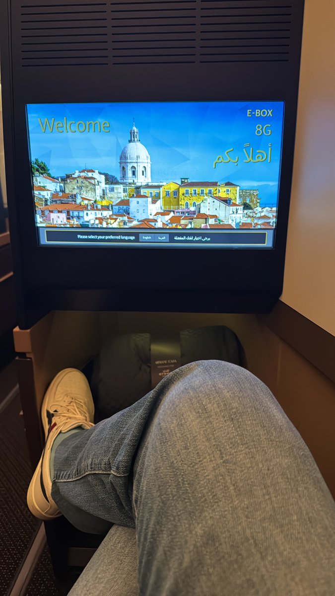tweetpratikm's tweet photo. NonRev gods have been kind on this trip!! Onwards to Lisbon with a flying time of 7hrs55mins #nonRev #VacayModeOn #etihad #B789 https://t.co/3V14hGXxHM