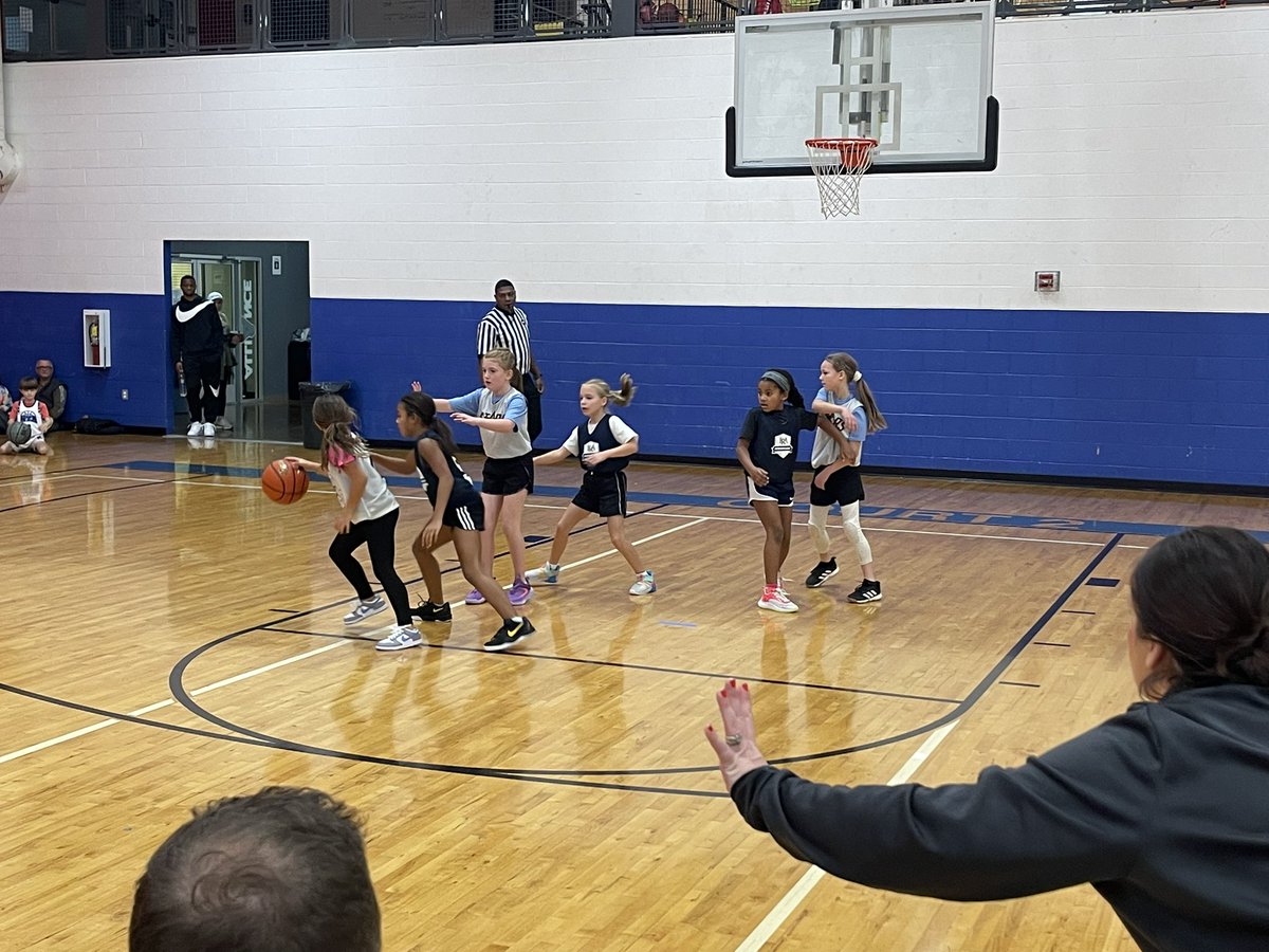 STARSTourney's tweet image. STARS NEW YEAR’S 3 On 3 Tourney!! Action heating up / 20 games every hour!! #3on3 #3v3hoops