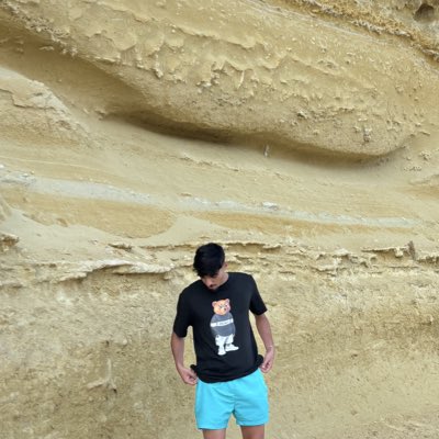 alfonsobenitezz's tweet photo. #NuevaFotoDePerfil https://t.co/A51h9b0iAJ
