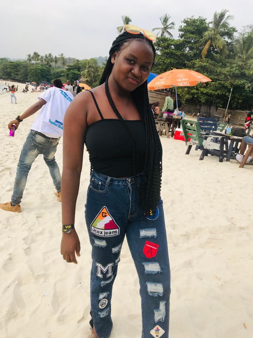 ashforder's tweet image. The only thing that overcomes hard luck is hard work. With hard work and dedication, anything is possible. We go again for 2025🙏🥰❤️
#resafantatics✂️🪡👗