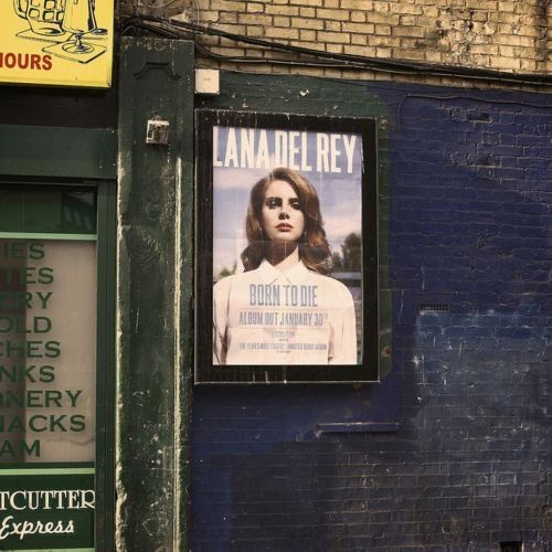 Lanaphoria's tweet image. 