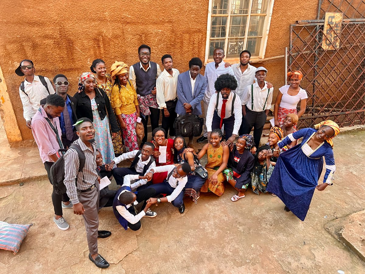 pc_kizito's tweet photo. Un voyage dans le temps avec le PC St Kizito ! Lors du festival de chorales de la #CFCK à Sharing, nous avons célébré la tradition et le succès en arborant fièrement des tenues au style ancien, symboles de notre riche héritage musical.
Merci à tous !
#puericantoressaintkizito https://t.co/sO3h3VF6gA