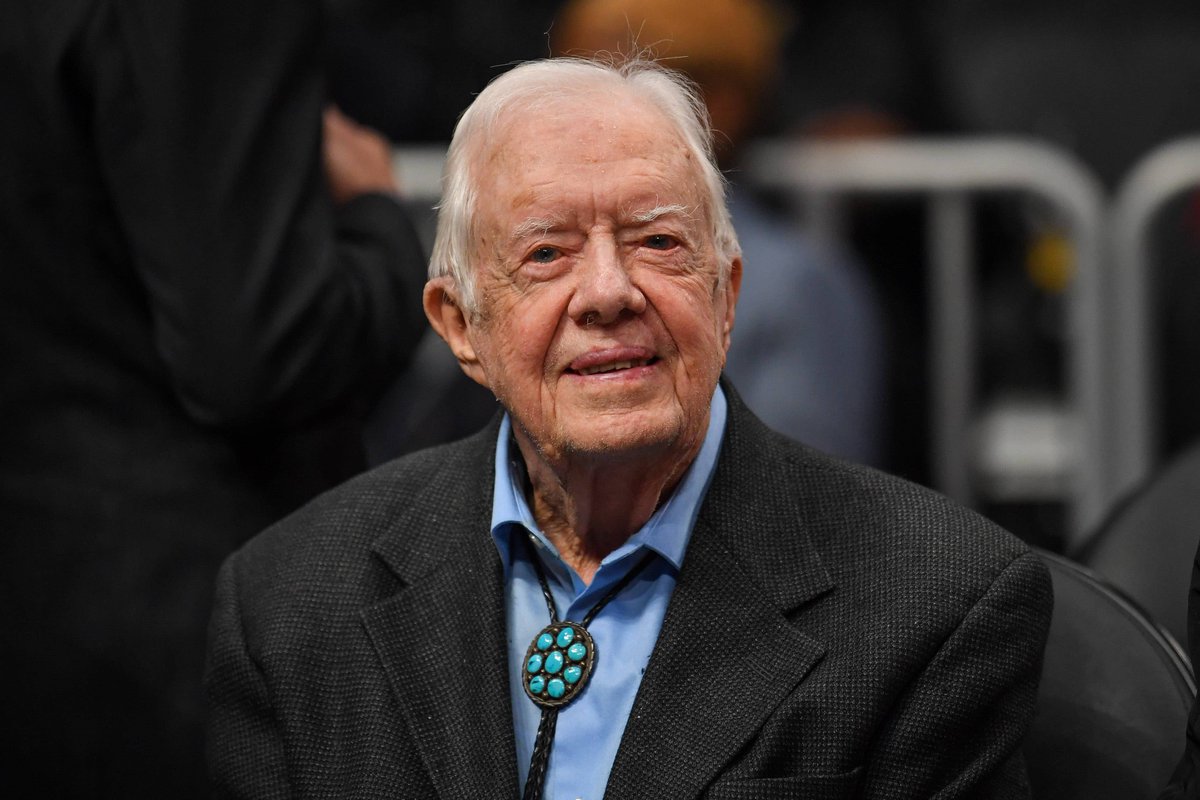 Only4RM's tweet photo. RIP, President Jimmy Carter.

God bless the soul of this godly man and comfort his loved ones. The first president I ever knew. He led our country through difficulty with integrity, goodness and a true servant's heart. 

An officer, gentleman, patriot, hero and statesman. 🕊️ 🇺🇲 https://t.co/M4uWZf6Pzw