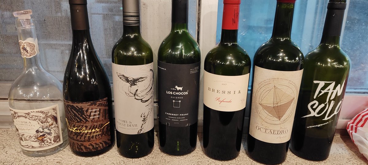 Gran despedida del año con los amigos del alma y familias!! Otro año más y van...