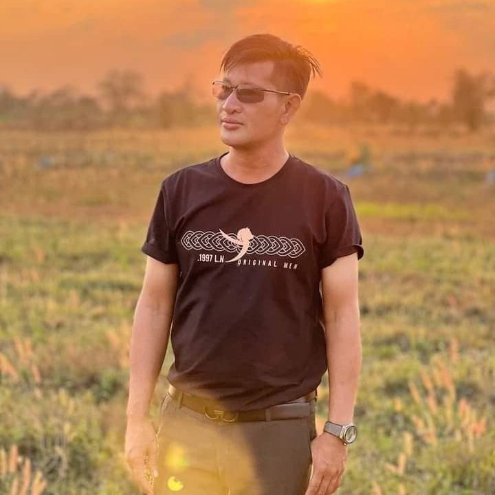ចង់បានសង្សារ tweet media