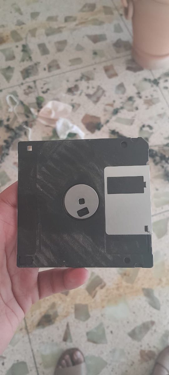 found my dads drive that contains his bitcoin wallet keys - its 10 years old 🤑😂