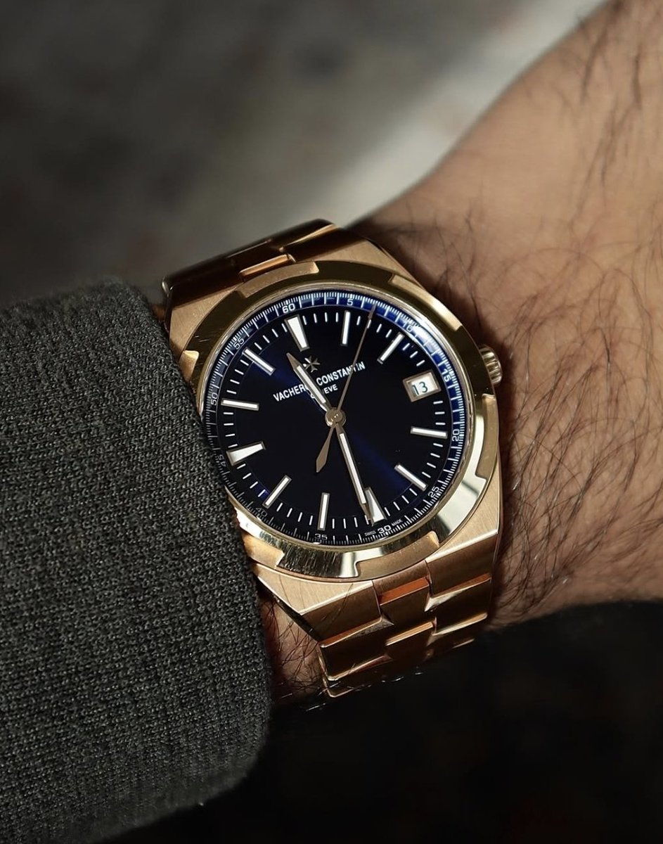 GlobalWatchClub's tweet photo. Vacheron Constantin Overseas https://t.co/yZ195cIBg1