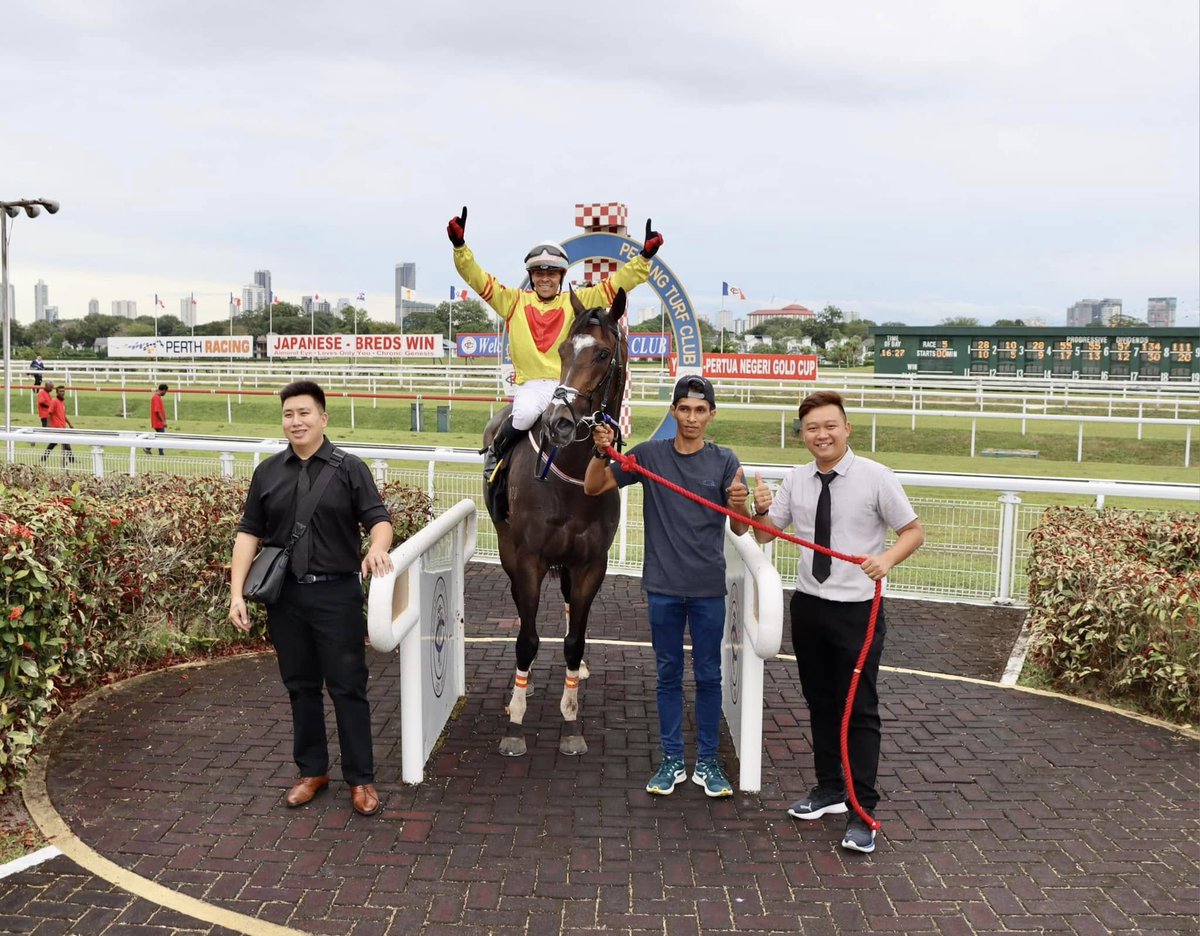 New Zealand Bloodstock (@karakachat) on Twitter photo Sunday’s RM300,000 Penang Gold Cup (2000m) was won in powerful come-from-behind style by #LuckyMagic (NZ) (Mendelssohn), who was bought from the Karaka sale ring and also has a half-sister catalogued for Karaka 2025. 🤩
Lucky Magic was offered by <a href="/prima_park/">Kelly Van Dyk</a> in Book 1 of Karaka Sunday’s RM300,000 Penang Gold Cup (2000m) was won in powerful come-from-behind style by #LuckyMagic (NZ) (Mendelssohn), who was bought from the Karaka sale ring and also has a half-sister catalogued for Karaka 2025. 🤩
Lucky Magic was offered by <a href="/prima_park/">Kelly Van Dyk</a> in Book 1 of Karaka