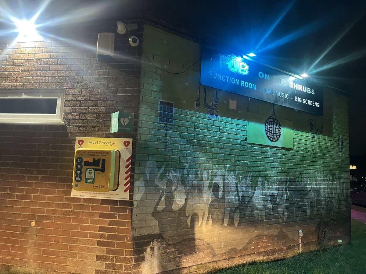 I checked the defibrillator this evening at Pub on the Shrubs, as it was activated on a 999 call this morning.  It’s in there rescue ready, so I have made it live on The Circuit again. #heart2heartnorfolk #defibrillator #norfolk #gorlestononsea #thecircuit #checked #pub