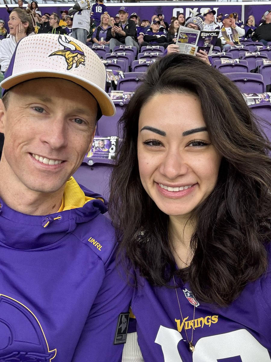 ailley_'s tweet image. #SKOL Vikings 💜💜