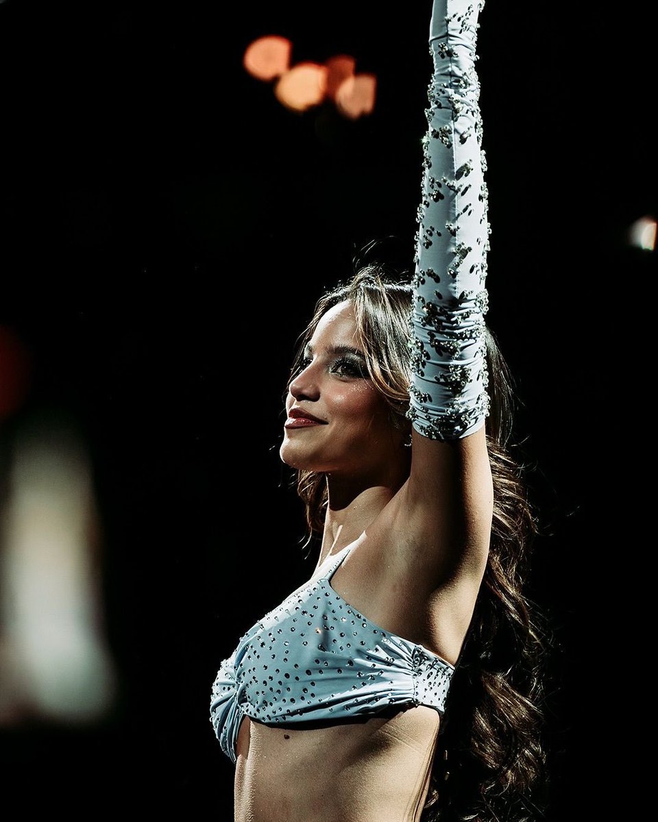 dios LO HERMOSA que es esta foto no tiene sentido