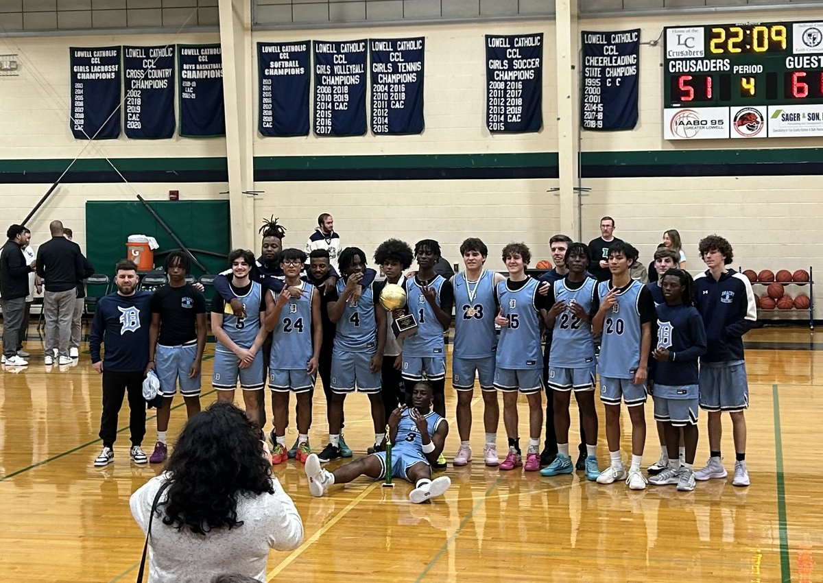Dracut Boys Basketball (@dhs_middies) on Twitter photo 