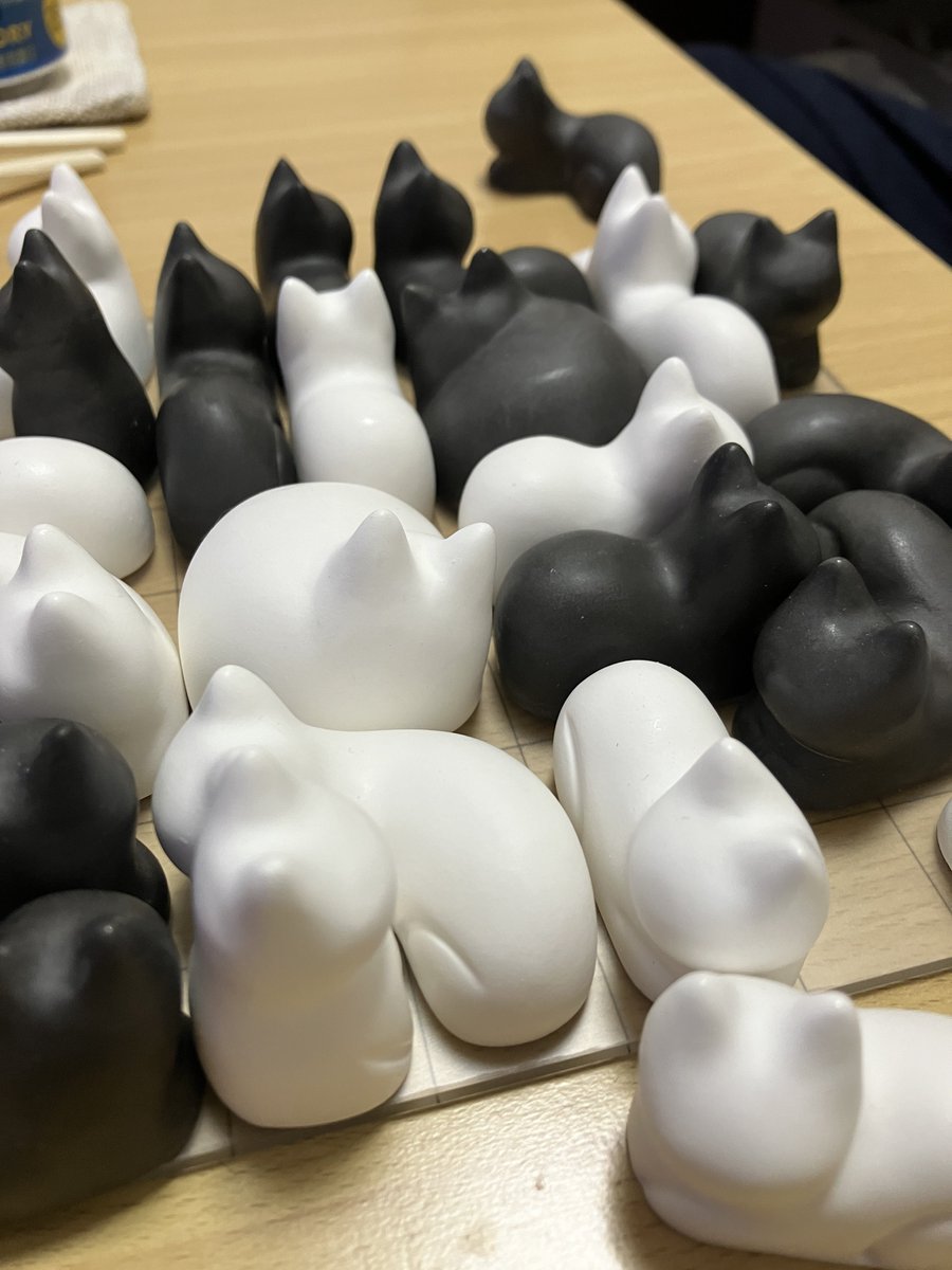 y74222's tweet image. 猫がギューギューになるゲームした。
難しい…！
#nego