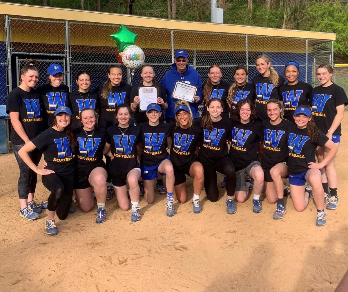 Mourning the loss of our legendary and beloved retired Head @widenersoftball and men's soccer Coach Fred Dohrmann 💙

widenerpride.com/news/2024/12/2…