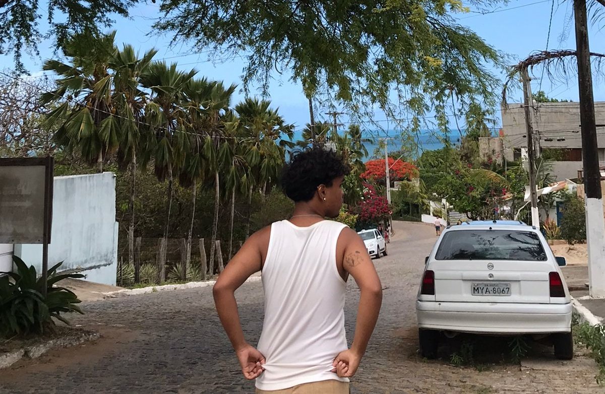 invictor_us's tweet photo. sou muito mais feliz na praia https://t.co/rBhjBITobn