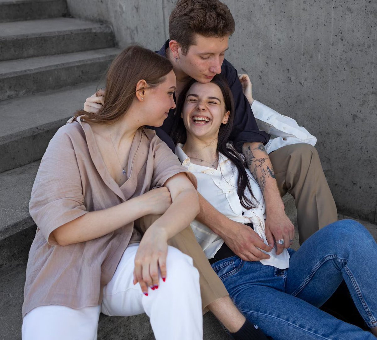 3fun_app's tweet image. Compersion – The Joy of Love
Compersion = happiness seeing your partner happy with someone else. 💛✨
What’s been your best compersion moment? Let’s celebrate! 🌈

#polyamory #compersion #openrelationships #LGBTQpride