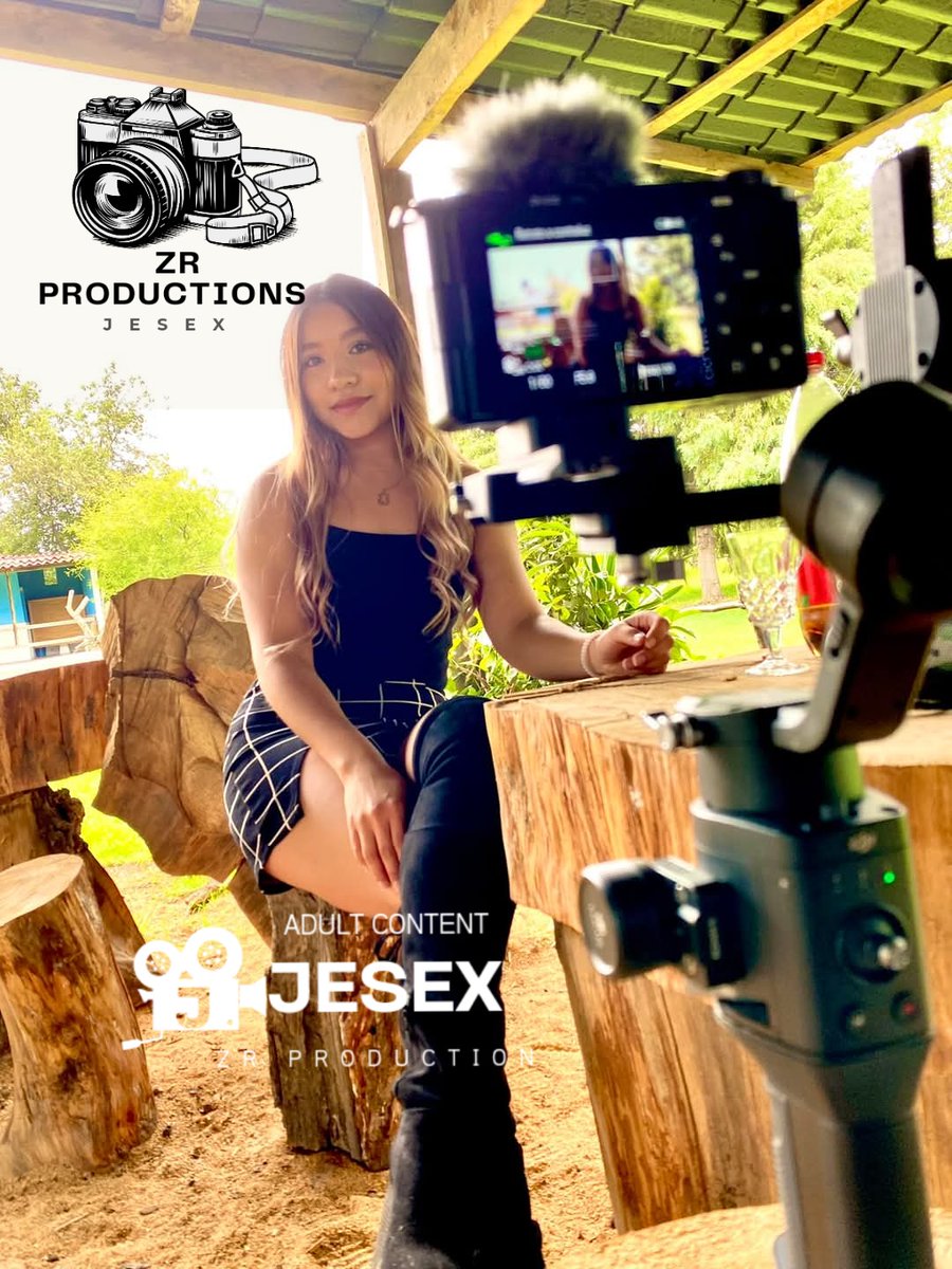 ProductionsZr's tweet photo. El día de mañana nuestra actriz la más pequeña de todas les tiene preparado un set fotográfico muy 🔥😍 
Ustedes quieren saber que paso en las cabañas... https://t.co/E9PQ2vvMzV