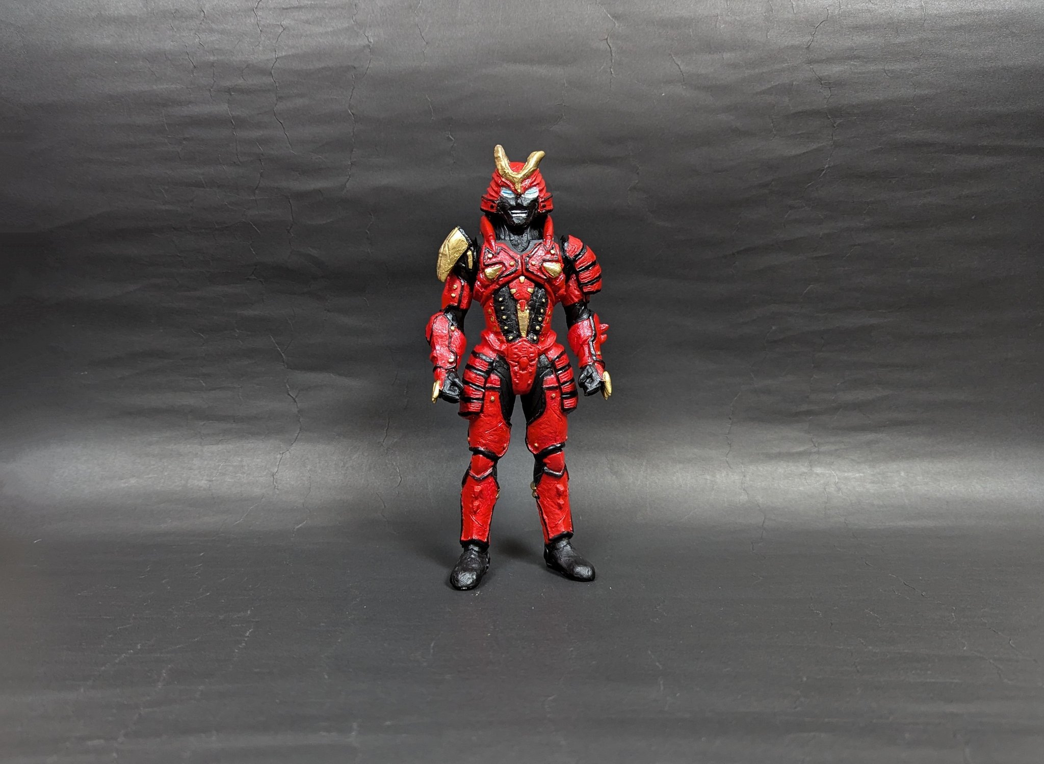 未開封 九尾ノ狐モドキ こんそめ レッドデビル グレイプブレイン GRAPE BRAIN 九尾ノ狐モドキ こんそめ ソフビ - メルカリ