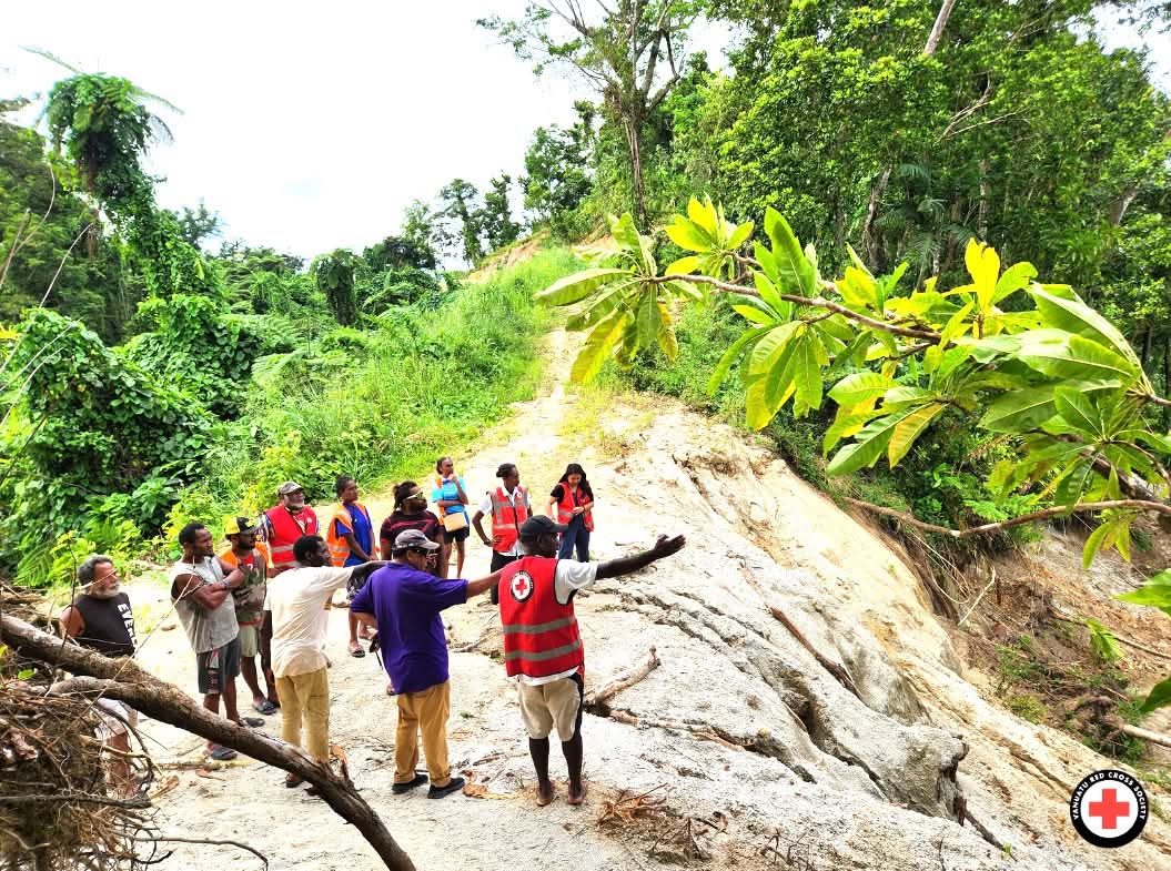 Katie Greenwood (@katiegifrc) on Twitter photo Amazing work from <a href="/vanuaturedcross/">Vanuatu Red Cross Society</a> and the Restoring Family Links team providing support for families displaced by landslides and reporting missing loved ones.
For those seeking assistance
RFL Helpline:
☎️+678 733 2389 / +678 527 6168
📩email: RFLTeamLeader.Vanuatu@ifrc.org. Amazing work from <a href="/vanuaturedcross/">Vanuatu Red Cross Society</a> and the Restoring Family Links team providing support for families displaced by landslides and reporting missing loved ones.
For those seeking assistance
RFL Helpline:
☎️+678 733 2389 / +678 527 6168
📩email: RFLTeamLeader.Vanuatu@ifrc.org.