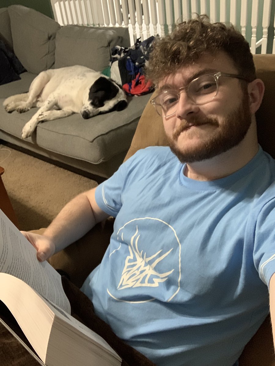 AustinCrockett9's tweet photo. Reading Brandy Sandy in my Brandy Sandy jammies
#brandonsanderson #stormlightarchive #edgedancer https://t.co/sLD0PrlMWP