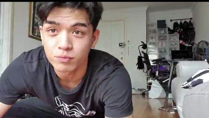 ______ ______ ______ ______ ______ ______
    ←  ⚪ My story                                                 
            ⁵ ᵐⁱⁿᵘᵗᵉˢ ᵃᵍᵒ