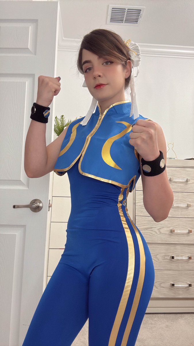 staryuukiii's tweet image. 🔥 ULTIMO STREAM DEL AÑO 🔥 
⭐ VIENDO CLIPAZOS DE STREAMERS ⭐
twitch.tv/staryuuki