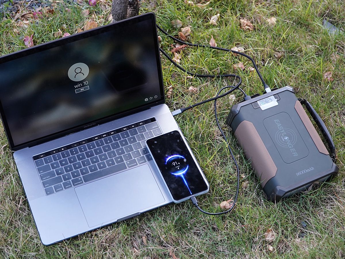 easylonger's tweet image. Be Ready for Anything—Unlimited Power at Your Fingertips, Anytime, Anywhere.⚡🌍

#EASYLONGER #EASYLONGERpower #outdoorpower #es960 #backupbattery #ourdoorbattery #portablepower #outdoorlife