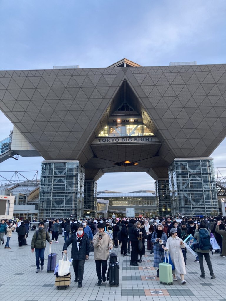 suwa893's tweet photo. 冬コミ撤収しました！
最後の出展にも関わらずうちのブースに来ていただきありがとうございました( ^ω^ )
#c105
#コミックマーケット105 
#諏訪っ子 https://t.co/ecvXNDKtSm