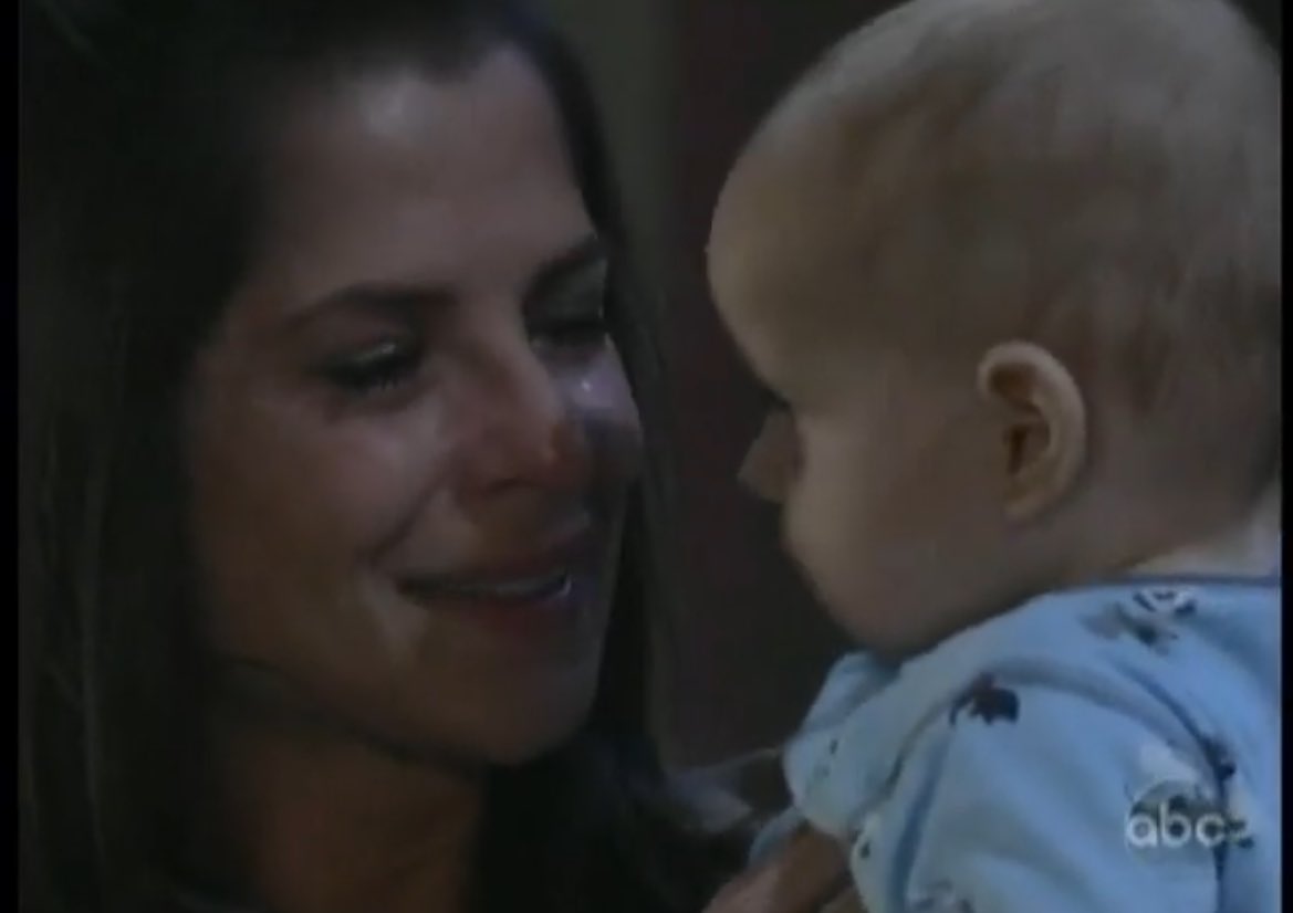 Walks_LikeRain's tweet image. My fav Sam scene was her on the roof being handed her son that she believed she had lost.
“Hey buddy. You remember me? I’m your mom”. ✍🏻 Change.org/KellyMonaco
#IStandWithKelly #WhatWouldSamDo @kellymonaco1 @Disney @hulu @ABC_Publicity @SoapDigest @GeneralHospital