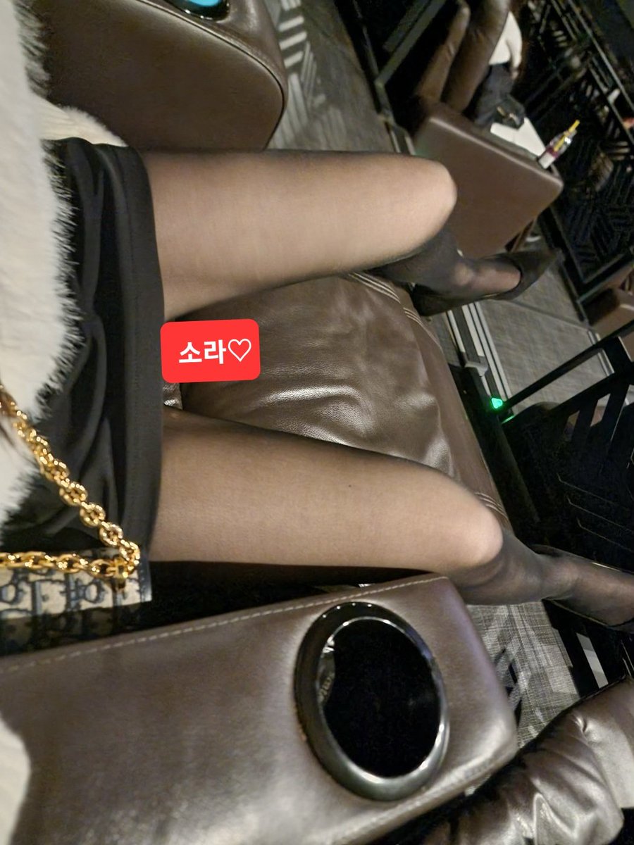 #광주 #커플 #부부 #멜섭 #맬섭
#마사지 #풋워십 #풋잡
오늘 같이노실 커플 부부님 찾아봅니다!!
같이 연말기분내면서 술한잔해요~♡
불발시 멜섭들구인함
1.얼굴사진소개
2.플가능유무