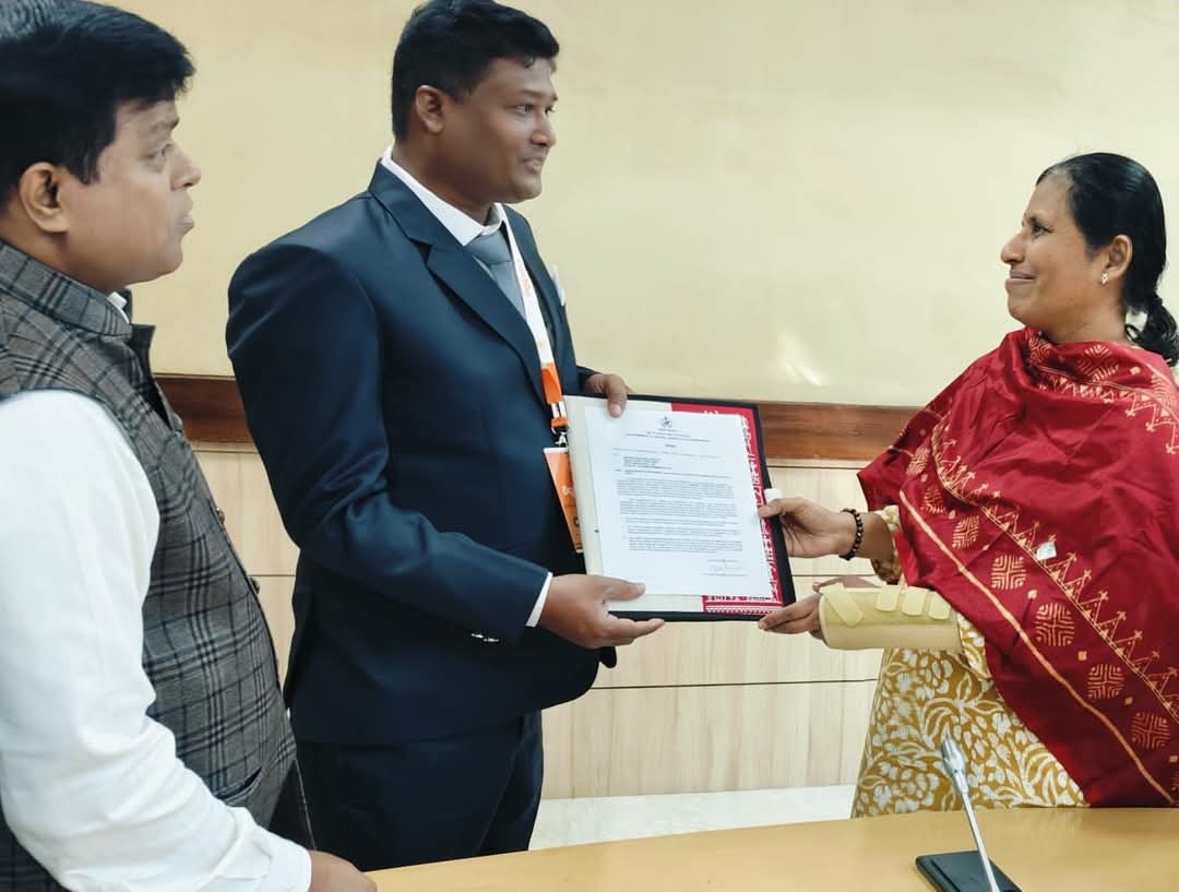 On the instructions of the Governor, the Odisha government received an appointment order from the Chief Secretary, young guide Vishnu Bhai