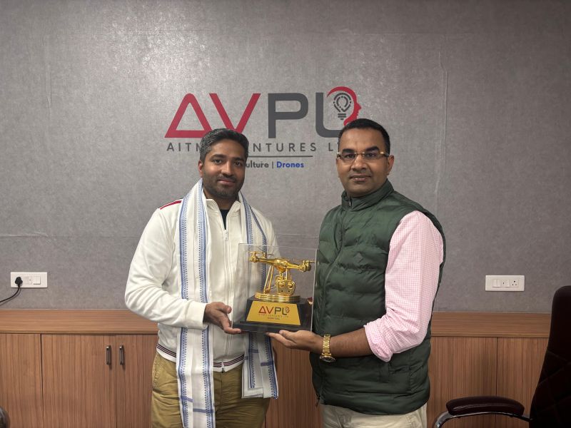 "Honored to host Senior Solicitor Advocate Shri Rajiv Dalal Ji from Australia at AVPL INTERNATIONAL! 🌏🤝 Shri Deep Sihag Sisai, Founder &amp; Chairman of AVPL, welcomed him as they discussed setting up a Drone Manufacturing Unit in Melbourne and launching dual certification programs