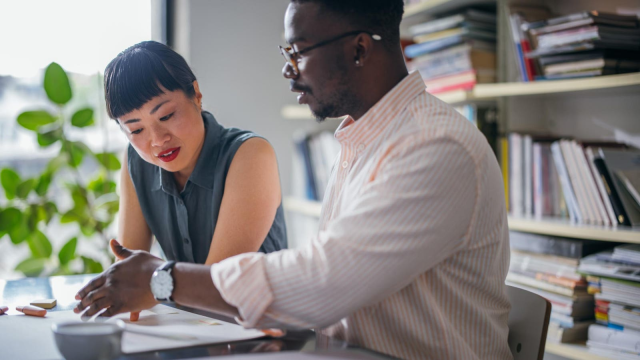 Vivekananda_K's tweet photo. Learn about the rhythm of leadership coaching and how it can harmonize and drive success in your team in this Forbes article. #Leadership https://t.co/zmWL0Vl1Al https://t.co/RkFoKEbZgk