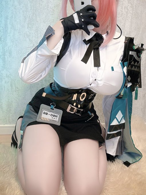 コスプレイヤーuri（うり）のTwitter画像1