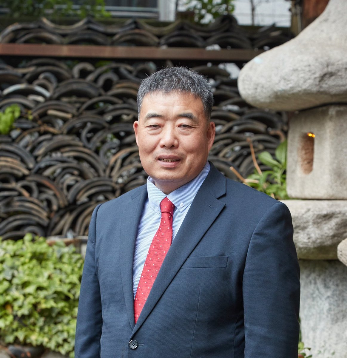 SmartFoodDM's tweet image. 2024년 한해 마무리 잘 하시고 2025년 을사년 (乙巳年)
새해 복 많이 받으세요 !!

지난 한해동안 보여주신 관심과 애정에 깊이 감사를 드립니다.

2025년에는 더 멋진 모습을 보여드리겠습니다 ^^

면역학자 배용석 배상