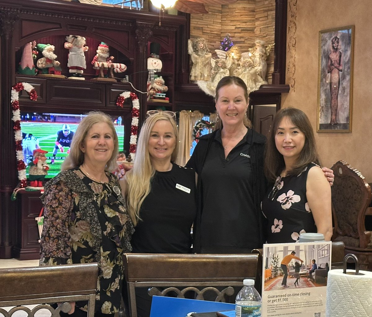 Today's open house was a resounding success! Thanks to everyone who stopped by and made it so special 😃