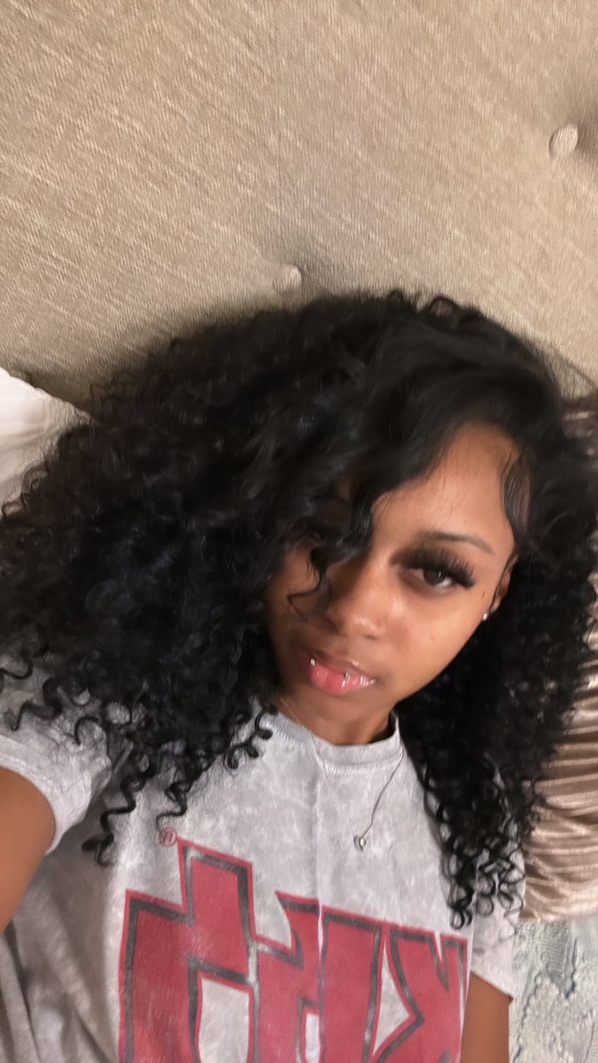 Nylasia3's tweet photo. 😍 https://t.co/KFnVEyaIDk