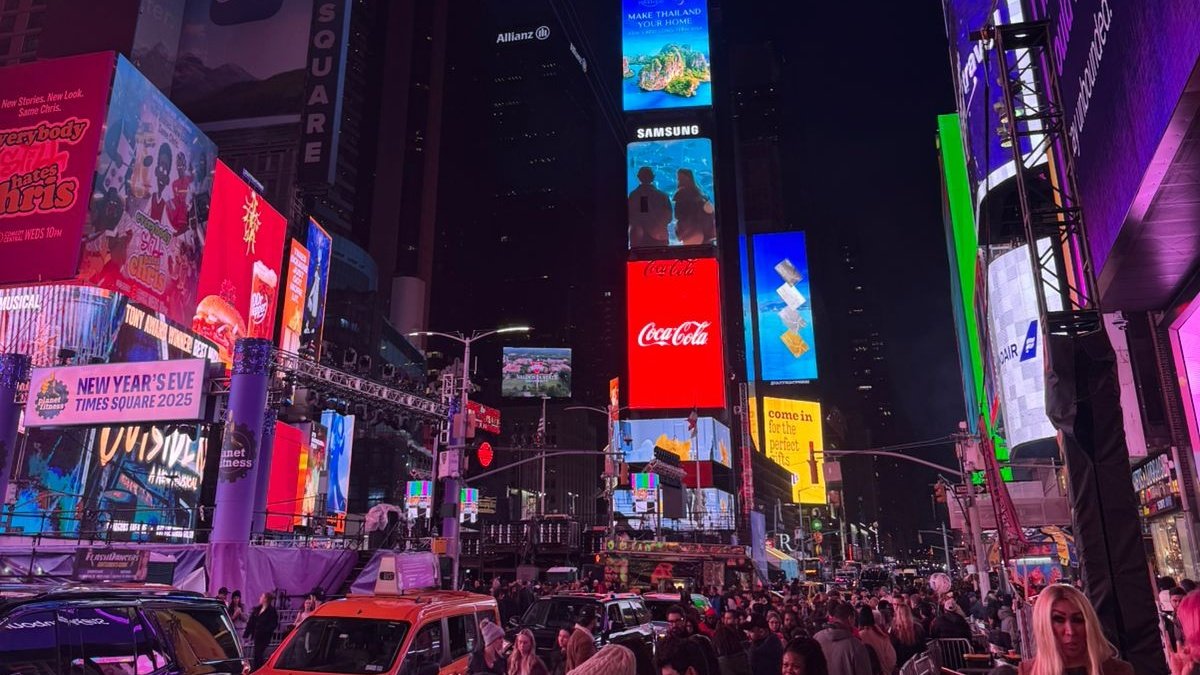 mdoony86's tweet photo. NYC, Times Square😮‍💨🌃 https://t.co/hzfkm3mFS2