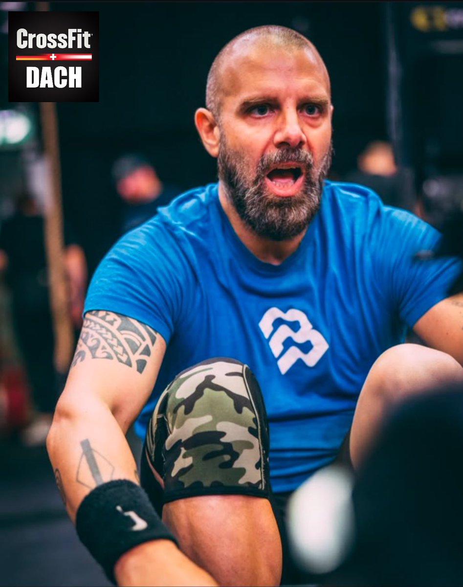 WORKOUT DES TAGES
Montag 241230

Auf Zeit:
2000m Rudern
.
Poste deine Zeit in die Kommentare.
Vergleiche mit 190720 und ähnlich wie 240213.
.
📸: German Throwdown Between The Bars Photography
.
#CrossFit #Workout #crossfitaffiliates  @crossfitaffiliates #CrossFitDACH