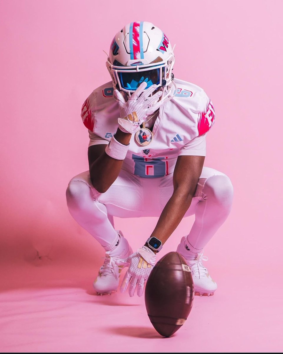 Blessed to be re offered by <a href="/FIUFootball/">FIU Football</a>  via head coach <a href="/HCWillieSimmons/">Coach Willie Simmons</a>  🐾 🐾 #pawsup <a href="/_rockout6/">Kenny Williams</a>