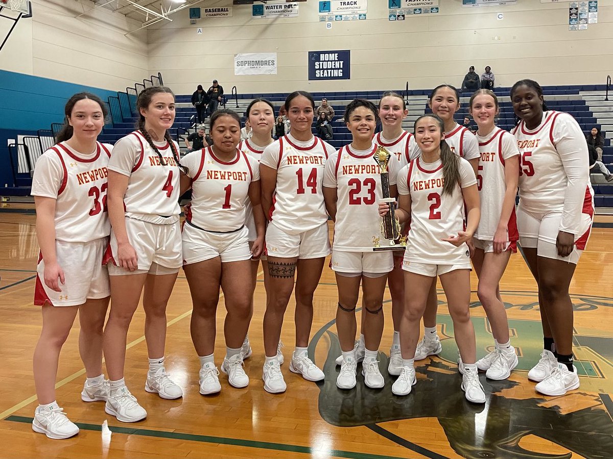 Knights drop final vs Bishop Blanchet even after one of the best play to date in Q1 &amp; only a 4pt difference by halftime.
Polo 17-7-1-1
Tat 6-3-1
Ketchum 5-9-1
Knopf 4-4-0-1

Competing the full 32min will be crucial as Knights head out for the Gesa Shootout!
