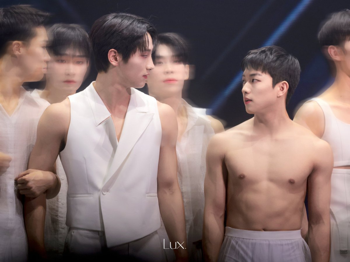 whyttansumluv's tweet image. 241229 커튼콜 올드보이즈
#김종철 #김혜현
#스테이지파이터 #스테파