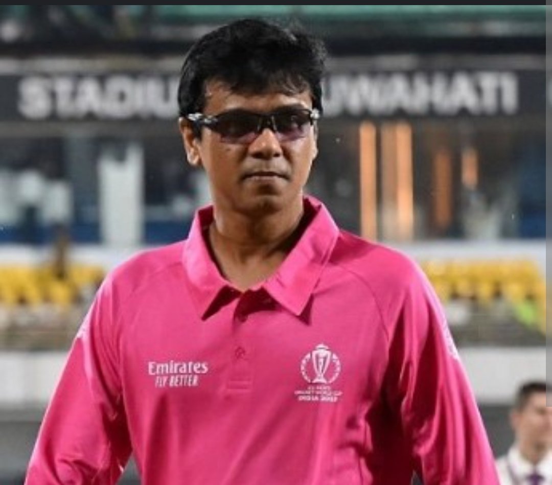 GemsOfAdverts's tweet photo. And the man of the match to this clown from Bangladesh. 
IYKYK

Stupid stupid stupid drama off the cricket field. 

#INDvsAUSTest #BGT24 https://t.co/hAOUYcksHW