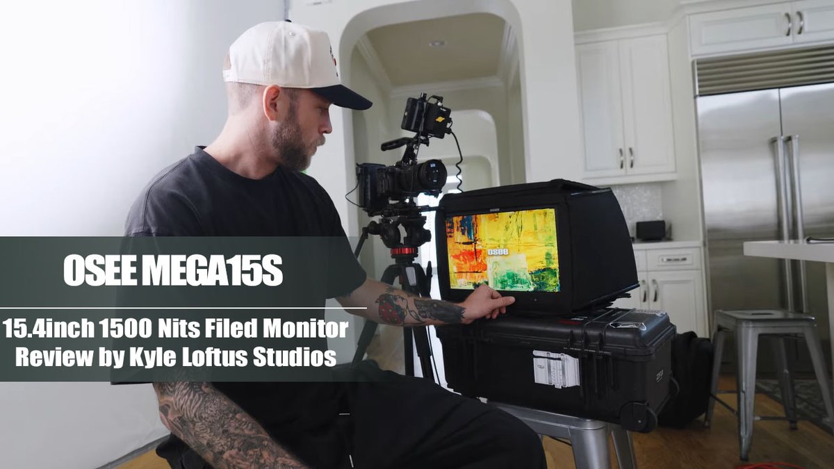 osee_tech's tweet photo. Mega15S 15.4inch 10bit 1500nits HDR Field Studio Production Monitor Review by Kyle Loftus Studios @kyleloftusstudios
https://t.co/FIxkQIk1rc
.
.
#osee #oseetech #oseemonitor #behindthescenes
#videomaker #learnfilmmaking #filmmakers #filmcommunity
#Mega15S #OseeMega15S https://t.co/xqCn7xd2mG
