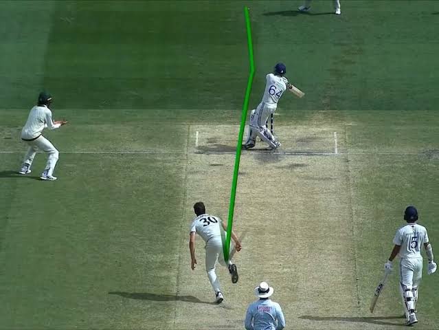 sby1002sky's tweet image. #BPSCRexamForAll #INDvsAUS 
कोई स्पाइक नहीं होने के बावजूद अंपायर ने बल्लेबाज जायसवाल को आउट दिया ?? 
आउट न दिया होता तो क्या इन कंगारुओं पर बहुत छक्का लगता ??
ये कौन है किसी छक्$के को भागने की बात कर रहे हैं ??😊