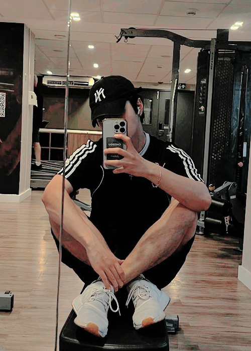 abluebleblua's tweet image. 𝙀 𝙖𝙞 𝙢𝙡𝙠, 𝙛𝙞𝙦𝙪𝙚𝙞 𝙨𝙖𝙗𝙚𝙣𝙙𝙤 𝙦𝙪𝙚 𝙥𝙤𝙧 𝙖𝙦𝙪𝙞 é 𝙢𝙖𝙞𝙨 𝙩𝙧𝙖𝙣𝙦𝙪𝙞𝙡𝙤 𝙙𝙚 𝙙𝙚𝙨𝙘𝙤𝙡𝙖𝙧 𝙪𝙣𝙨 𝙩𝙧𝙤𝙘𝙖𝙙𝙤, 𝙖𝙣𝙙𝙤 𝙥𝙧𝙚𝙘𝙞𝙨𝙖𝙣𝙙𝙤 𝙙𝙚 𝙪𝙢𝙖 𝙜𝙧𝙖𝙣𝙖 𝙥𝙧𝙖 𝙥𝙖𝙜𝙖𝙧 𝙖 𝙛𝙖𝙘𝙪𝙡, 𝙨𝙚𝙧á 𝙦𝙪𝙚 𝙘𝙚 𝙥𝙤𝙙𝙚 𝙢𝙚 𝙖𝙟𝙪𝙙𝙖𝙧?