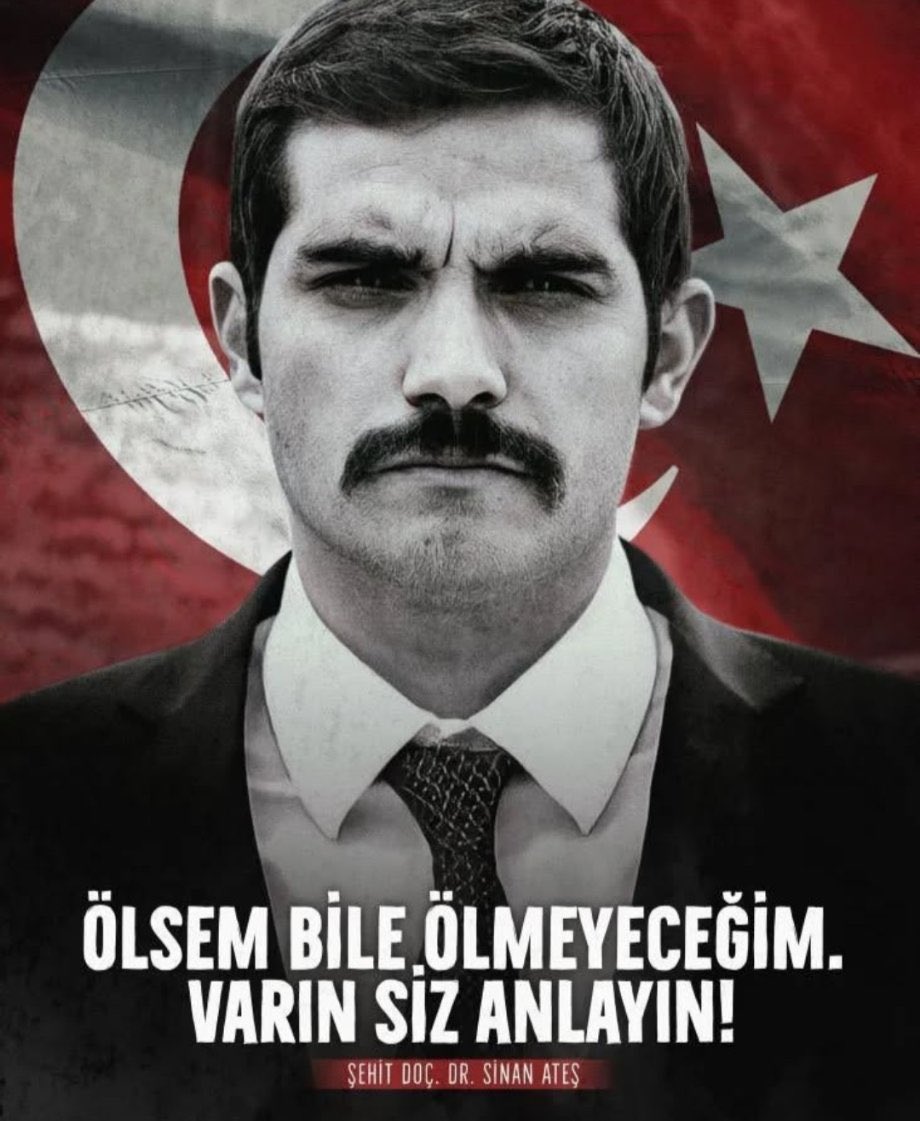 “ Can kumarda; gün dolar, kin dolar, bin dolar
Sattılar bizi ağam, sattılar, sattılar.. ”

#SinanAteş