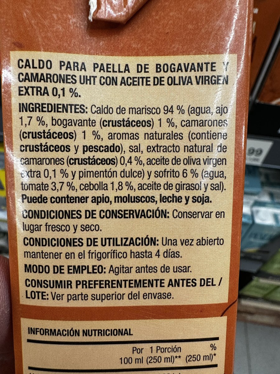 Hay gente que compra estas cosas.
Caldo de marisco que lo que más lleva es ajo
¡¡Leed las etiquetas de lo que compréis!!