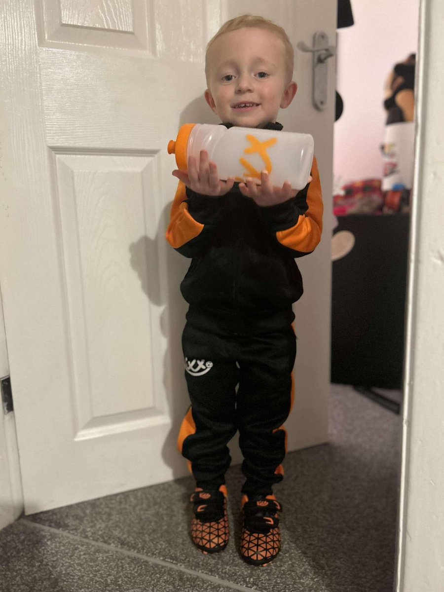 Ready for action at Kixx in January 🙌🏼

To find your closest academy visit: kixx.org.uk 👀⚽️

#Kixx #TeamOrange #funfootball